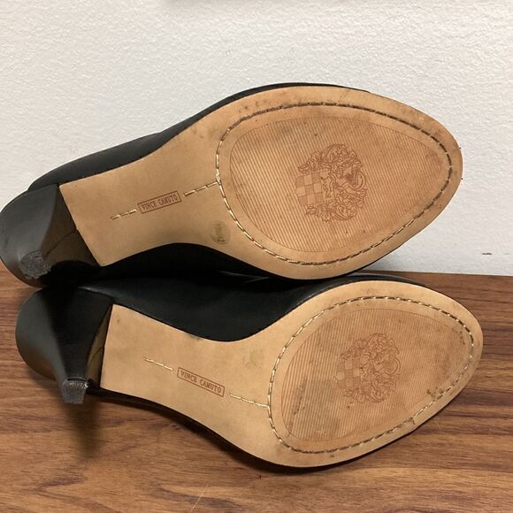 Vince Camuto Kalisi Open Toe Cutout Black Leather Bootie. Size 10 - Picture 5 of 7